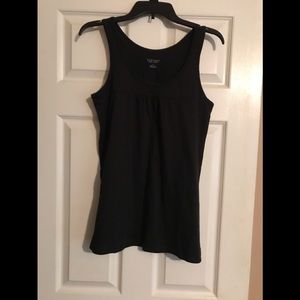 Ladies Sonoma tank top tee. Size Small, black